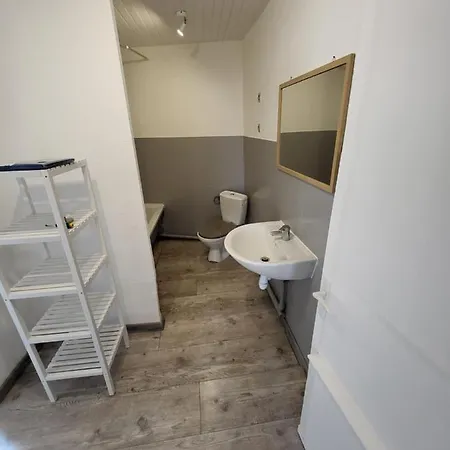 Apartament Meze *